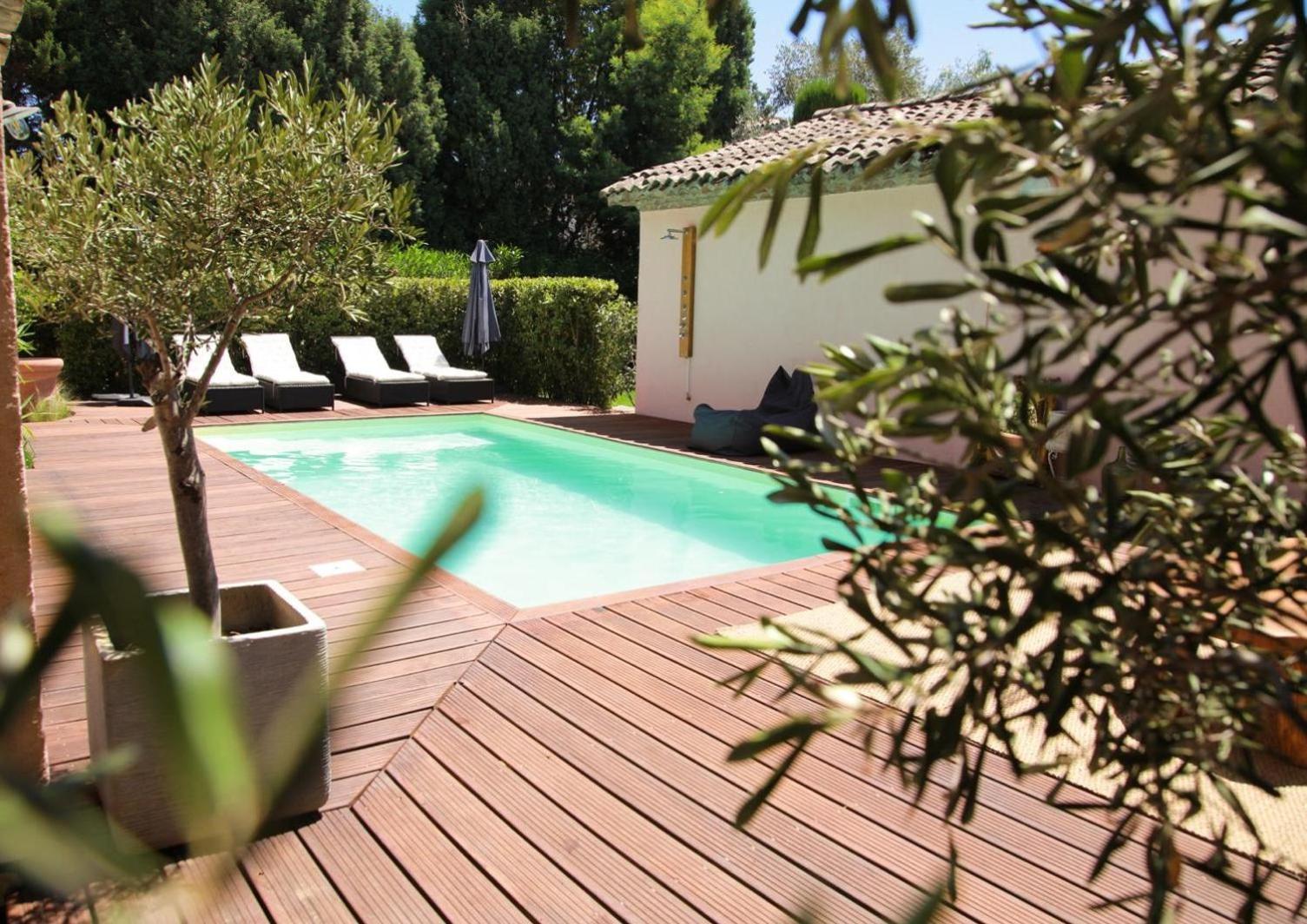 Hebe La Villa Cogolin Buitenkant foto